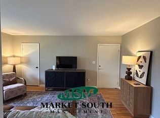 601 E 53rd St #4, Savannah, GA 31405
