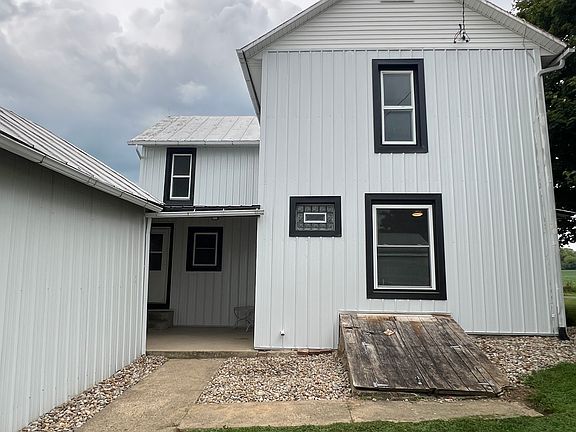 3rd image of 2056 Township Road 585