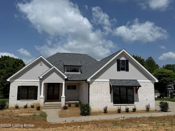 91 Commonwealth Dr, Crestwood, KY 40014
