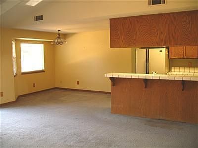 5th image of 12842 Baltic Cir