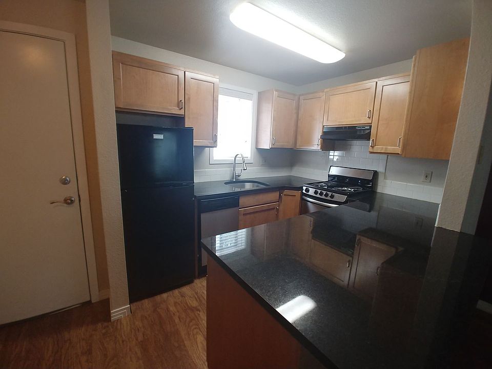 1st image of 1012 S Longmont Ave APT 100