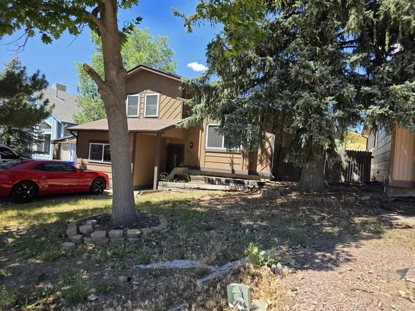 6217 Chantilly Pl, Colorado Springs, CO 80922