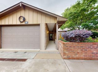 604 Redwood Dr #604, Southern Pines, NC 28387