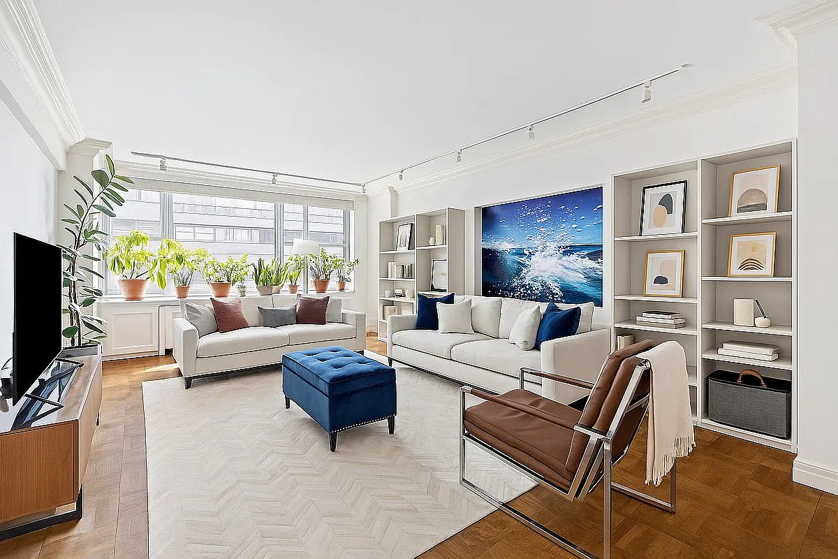 175 E 62nd St APT 9D photo 1