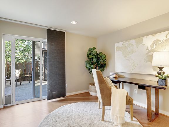 Downstairs bdrm w/ ensuite