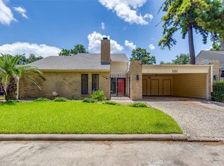 138 Old Bridge Lk, Houston, TX 77069