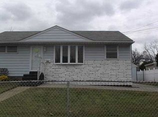 505 Monroe St, Riverside, NJ 08075