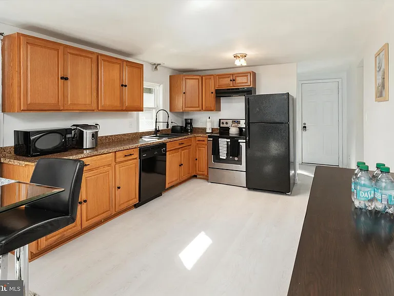 108 Wilson Rd — Photo 8