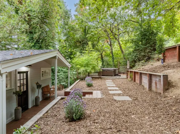21591 Naomi Ct, Los Gatos, CA 95033