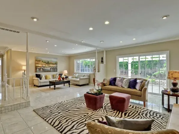 1034 Wallace Dr, San Jose, CA 95120