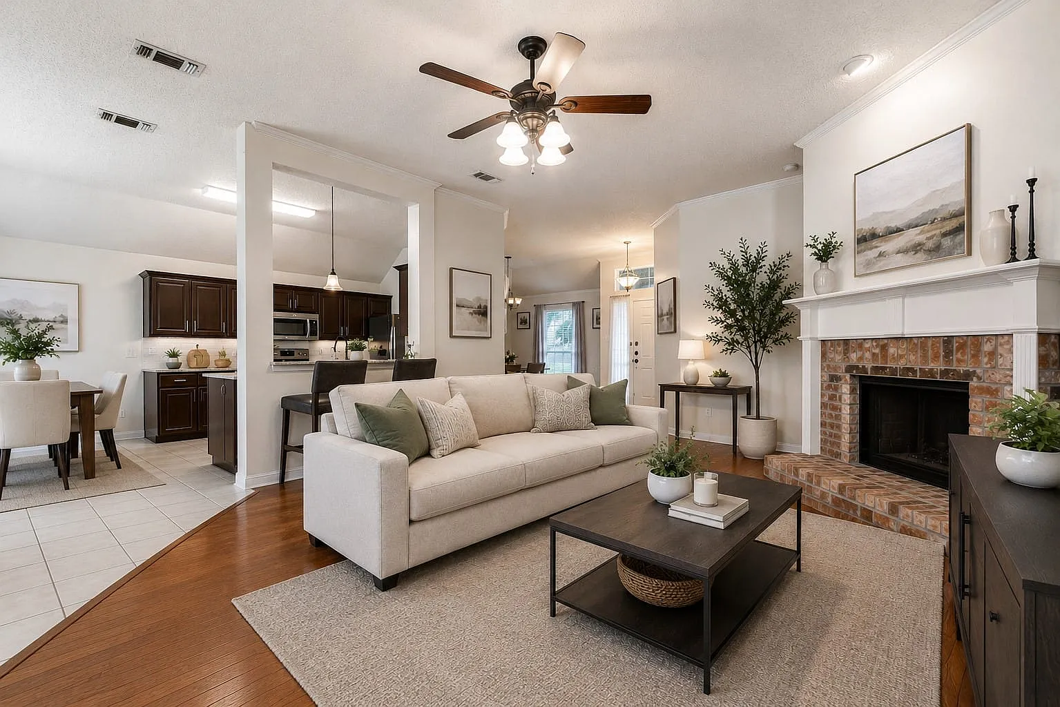 4 bed, 2.0 bath, 1898 sqft, $2,575 — Photo 1