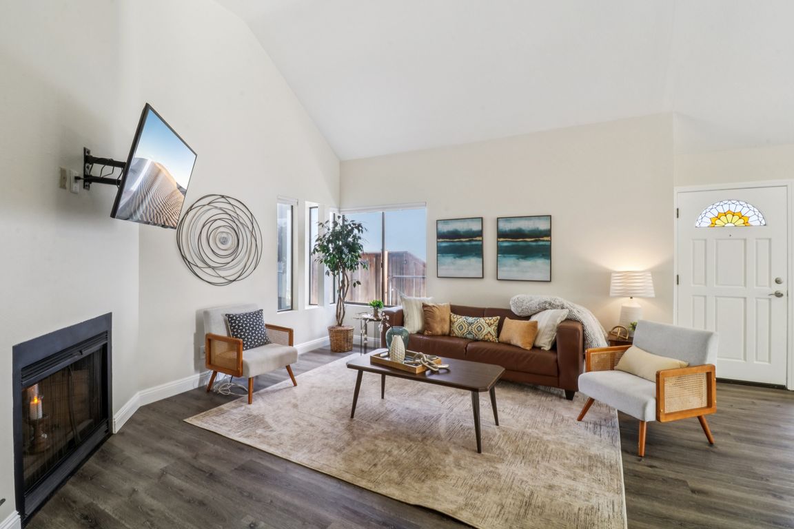 next background image