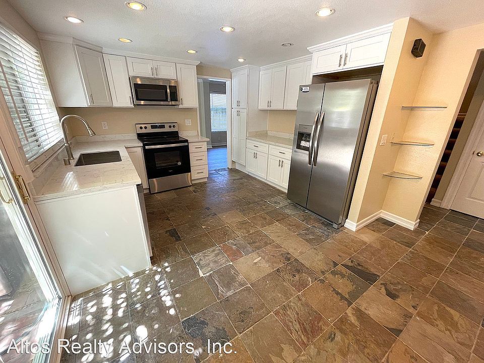 1st image of 4239 Briarglen Dr