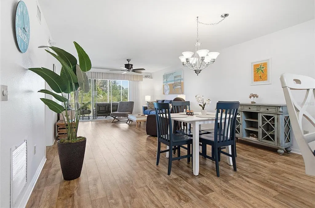 2 bed, 2.0 bath, 1230 sqft, $3,000 — Photo 2