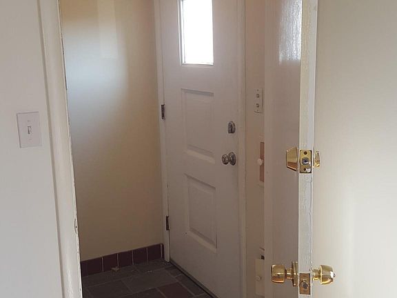 3rd image of 3724 Washington Blvd #A