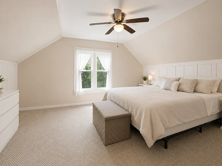 1037 N Honore St #2F — Photo 10