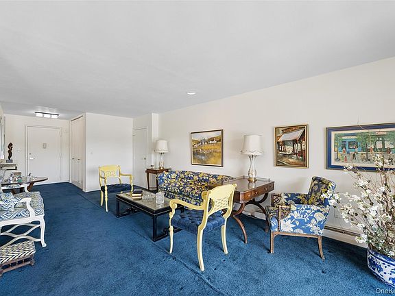 4th image of 320 East Shore Road #30B