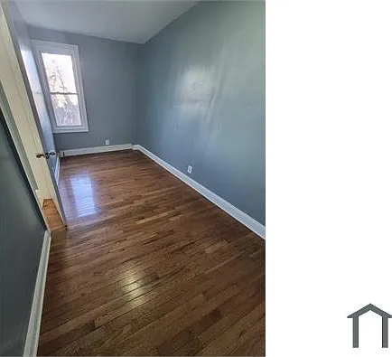 109 S 12th St #1 — Photo 5