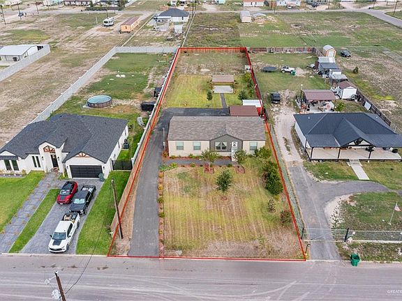 2nd image of 3312 Agualeguas St