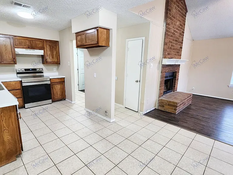 7761 Sable Ln — Photo 5