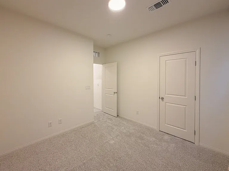 8143 Desert Cassia Ave — Photo 14