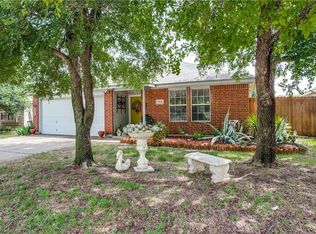 161 Adams Dr, Crowley, TX 76036