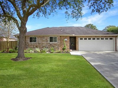 220 Live Oak St, Bridge City, TX, 77611