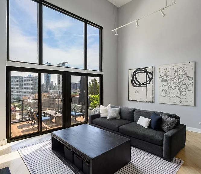 616 W Fulton St #712 — Photo 4