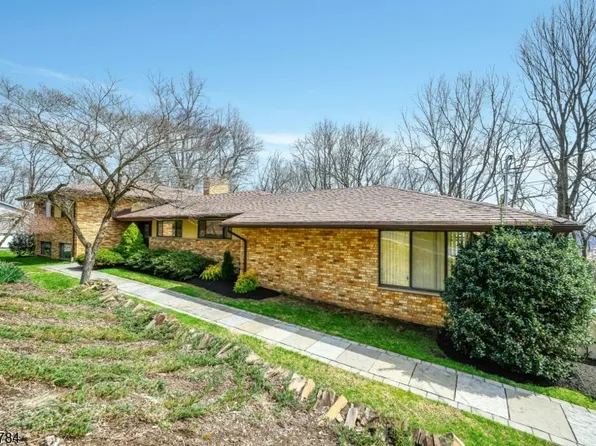 6 LYNNFIELD DRIVE, Morris Twp., NJ 07960