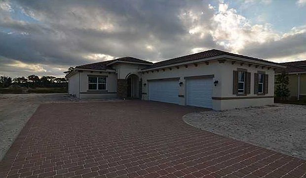 1st image of 1040 SW Triste Drive #40
