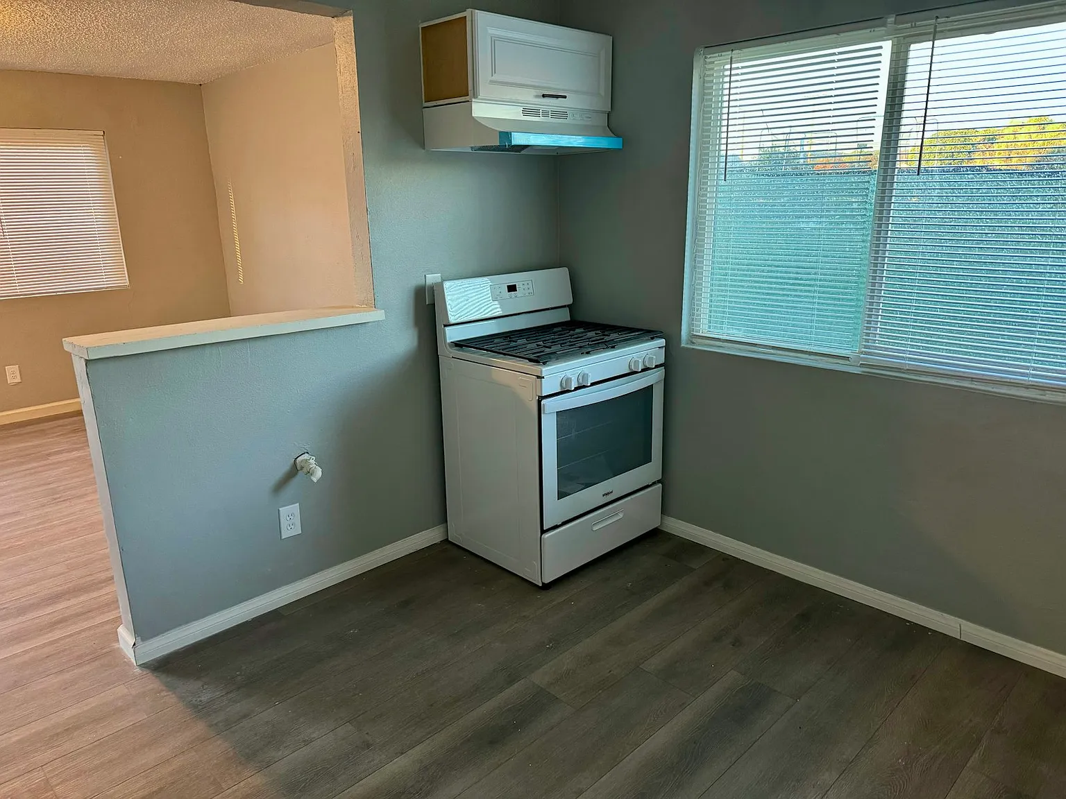 1521 East Barbour Street, Unit C — Photo 2