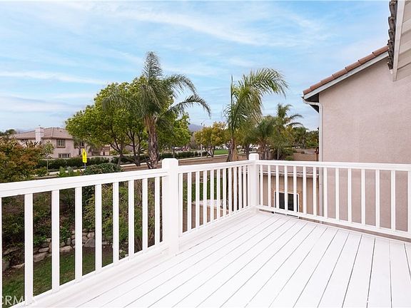 4th image of 5916 Wilshire Dr #5916