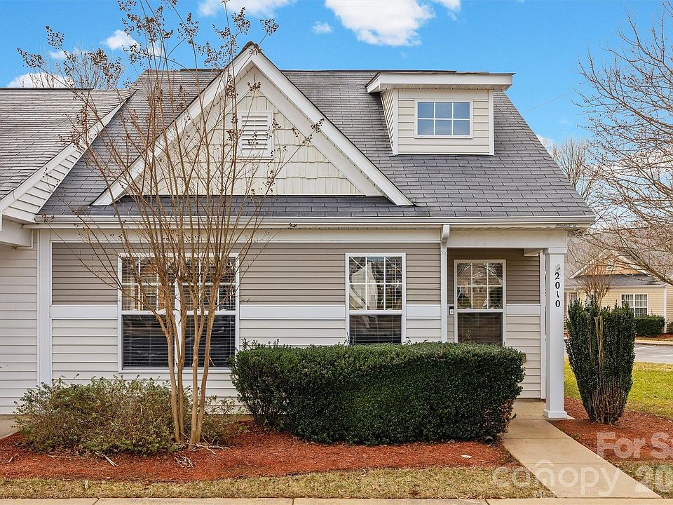 1st image of 2010 Shady Pond Dr