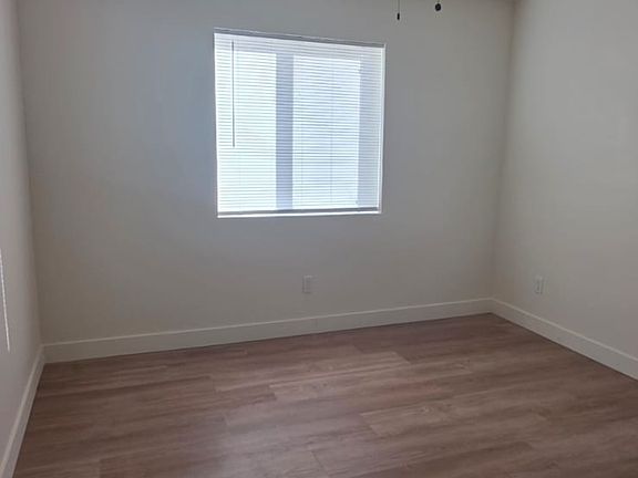5th image of 17836 N 11th Ave #C