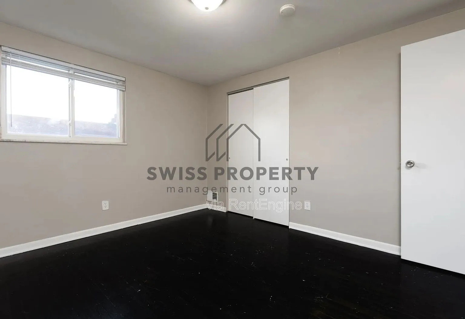 2 bed, 1.0 bath, 875 sqft, $1,150 — Photo 2