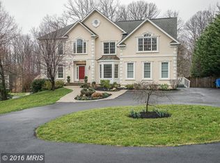 4218 Burke Station Rd, Fairfax, VA 22032