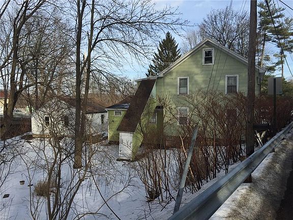 2nd image of 1439 Yellow Mills Rd