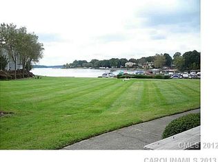 18701 Nautical Dr APT 101, Cornelius, NC 28031