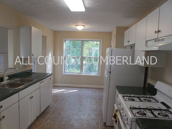 4th image of 5601 Mayfair Crossing Dr