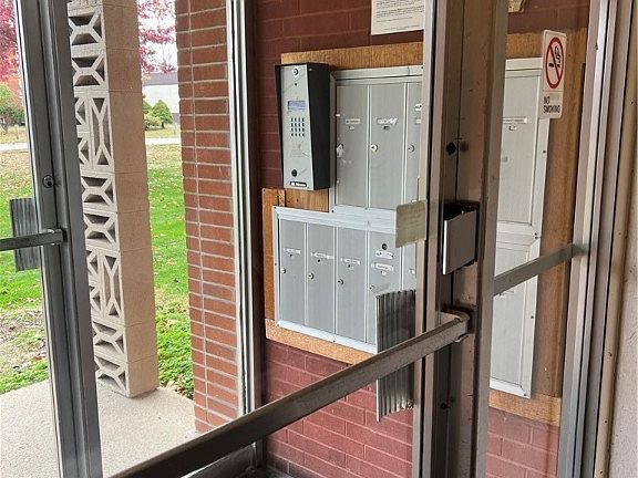 4th image of 21841 River Oaks Dr APT B7