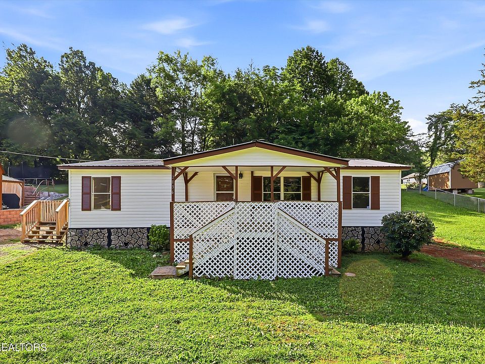 1st image of 2136 Tuckaleechee Pike