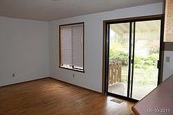 5th image of 3501 Oakmont St NE