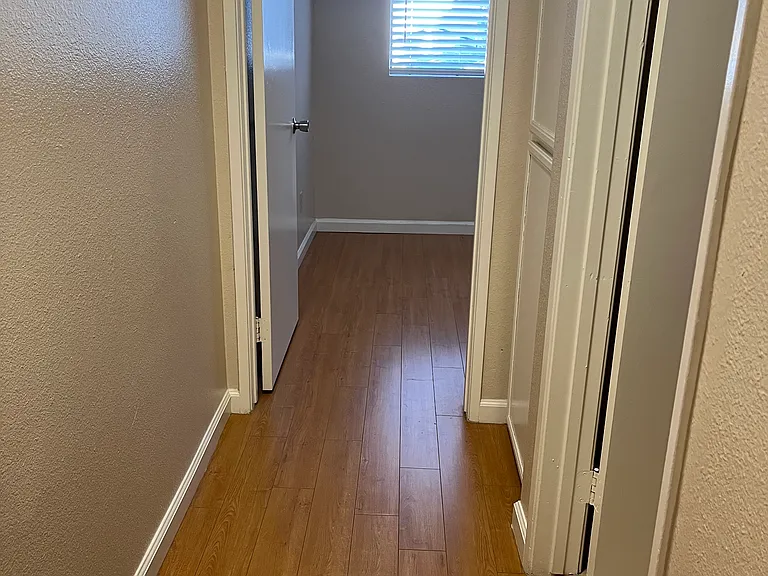 3018 Suncrest Dr #7 — Photo 19