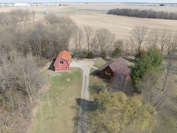 602 SE 13th St, Aledo, IL 61231