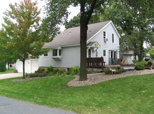 208 3rd St NW, Medford, MN 55049