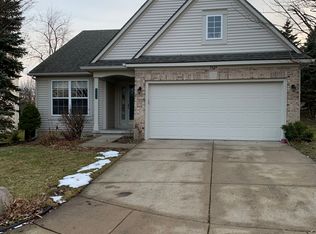 3404 Cromwell Ct, Ann Arbor, MI 48105