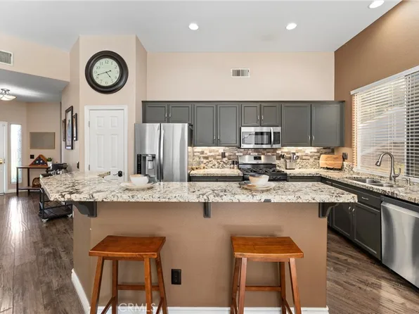 27351 Eagles Nest Dr, Corona, CA 92883