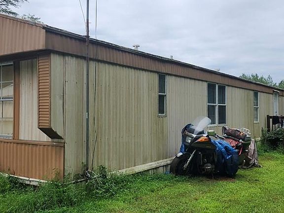 2nd image of 3281 Water Oak Rd
