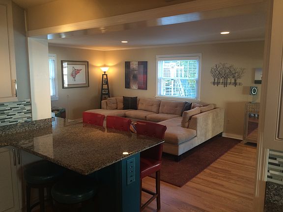 4th image of 1560 2nd St