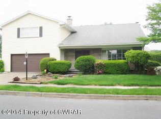 29 Marjorie Ave, Wilkes Barre, PA 18702